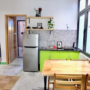  Apartment Uri House, 1- 2 Bedroom Tourism Apt, 5' Walk Dragon Bridge Vietnam